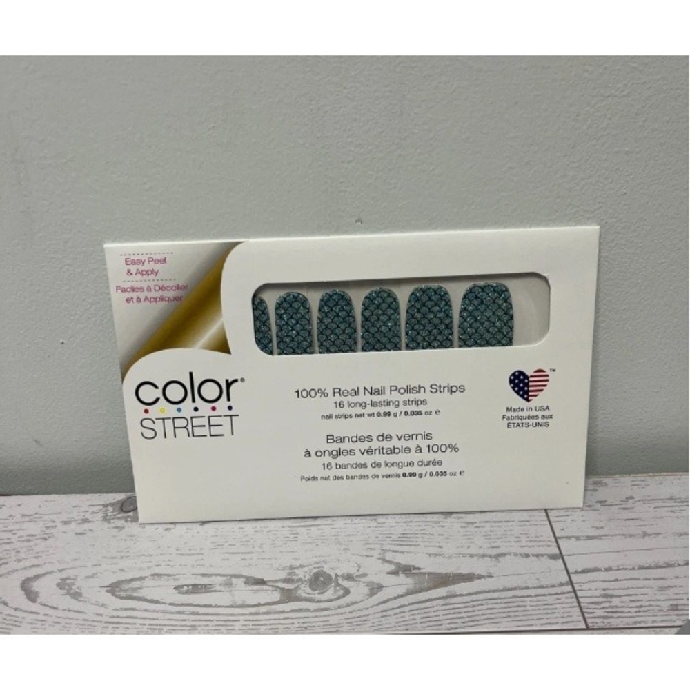 Color Street Mermaid Scale Teal Glitter Nail Polish Strips 16 Count NEW